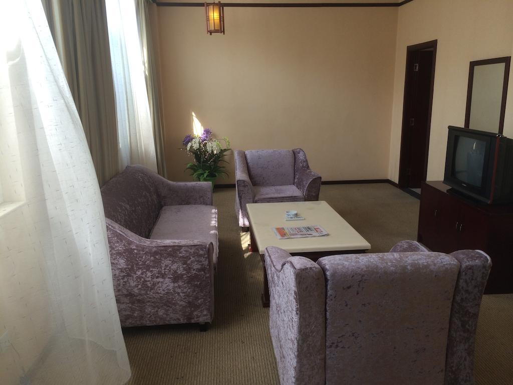 Kunming Jinmao Hotel חדר תמונה